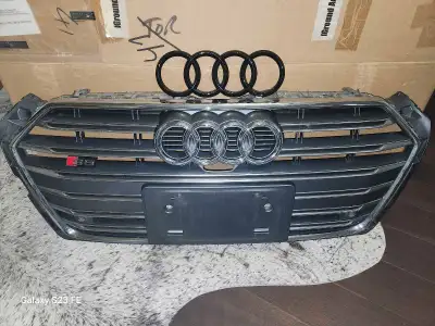 2017-2019 Audi S5 B9 grill with extra black rings and foam re-bar