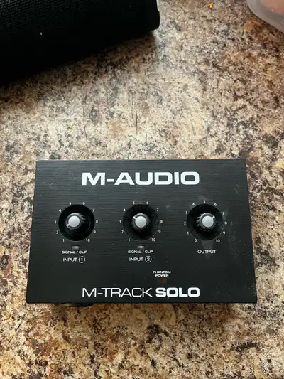 M-Audio M-Track Solo, View more