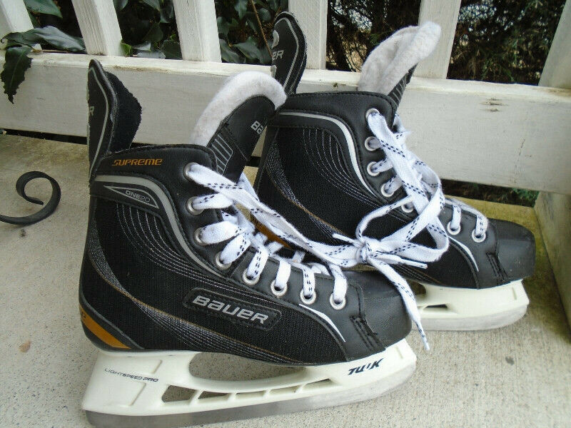 Bauer Supreme One20 Ice Hockey Skates Size US Y13 UK Y12.5 Tuuk | Hockey |  Ottawa | Kijiji