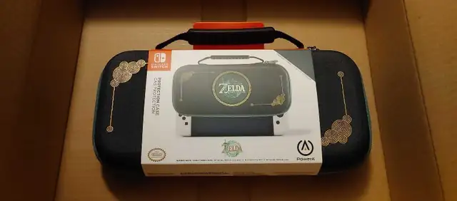 The Legend of Zelda BRAND NEW Nintendo Switch Case in Nintendo Switch in Laval / North Shore - Image 2