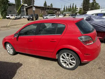 This 2008 Astra Hatchback is in great shape with only 214,000 KM - automatic - new front brakes - ne...
