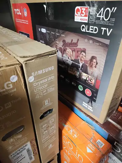(2025) TCL 40" Q31K 1080p FHD QLED Smart Google TV, View more