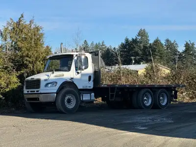 2006 Freightliner M2 106 6x4 Flatbed Truck s/n: 1FVHCYDJ36HV47807 , Mercedes Benz MBE900 6 Cylinder...