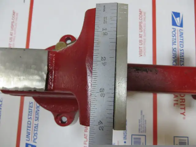 Vise Craftsman (2) 5.5" jaw ($175) & 4.5" jaw $140 in Hand Tools in Windsor Region - Image 10
