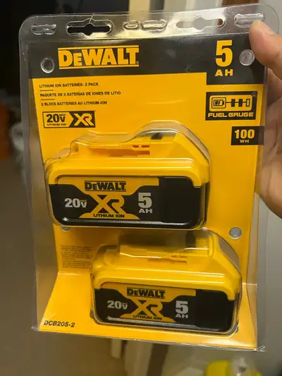 Dewalt 5 amps battery pack, View more