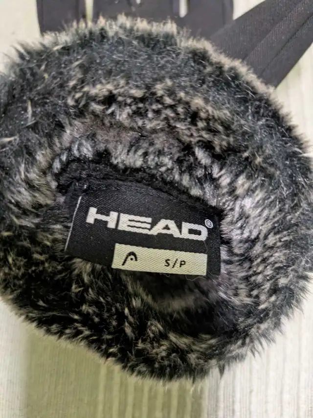 Head women's ski gloves Small black faux fur lined in Women's - Other in Oshawa / Durham Region - Image 4