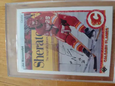 Signed French Joe Nieuwendyk upper deck mint # 26, View more