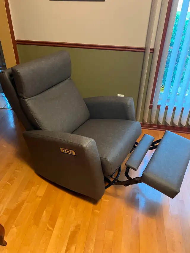 Electric Reclining, Swiveling, and Rocking Chair63804702838913121