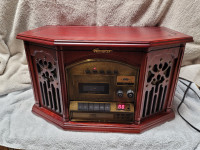 Memorex Phonograph, AM/FM Radio, Cassette and CD Player