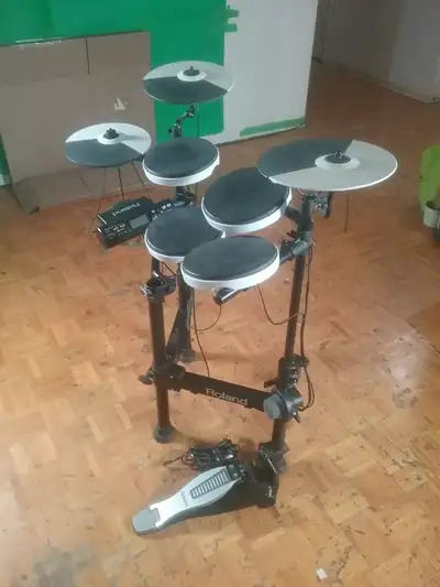 Roland TD-4, View more