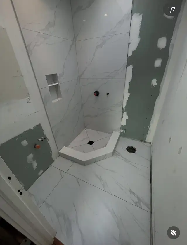 Tile Installation  in Flooring in Oakville / Halton Region - Image 9