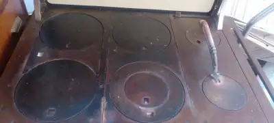 This Enterprise Savoy stove is a unique find for anyone looking to add a vintage touch to their home...