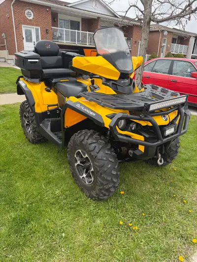 2014 Can Am Outlander 1000 MAX -4800km -2up Seat -Deluxe Can am Windshield -Warn Winch -2 led bars -...