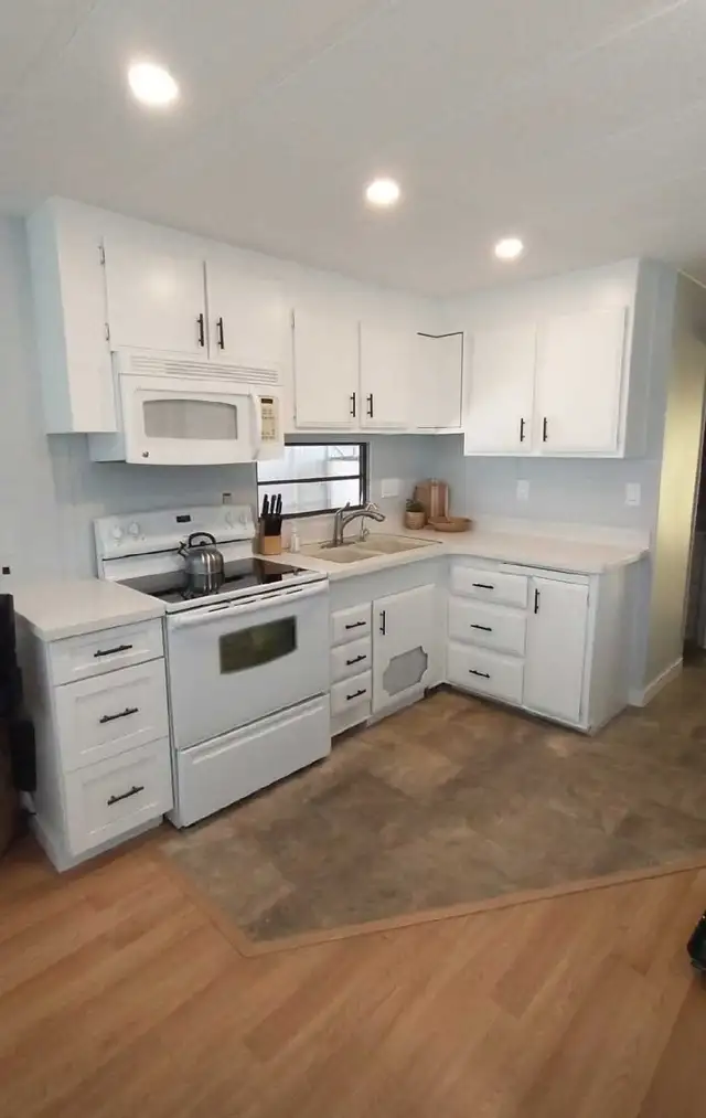 Winter in Mesa AZ  in Arizona in Canada - Image 2