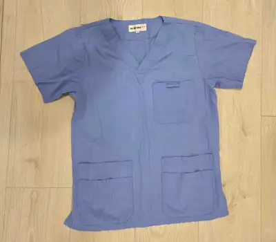 5 Scrub tops XS, View more
