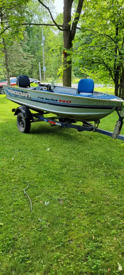 14 foot tiller, 20 hp Yamaha (2 stroke) outboard motor, homemade tilt trailer. Sony stereo cd player...