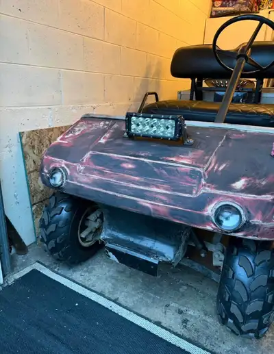Selling 1991 DS golf cart with a 250 cc Honda motor five speed run runs and drives great brand new R...
