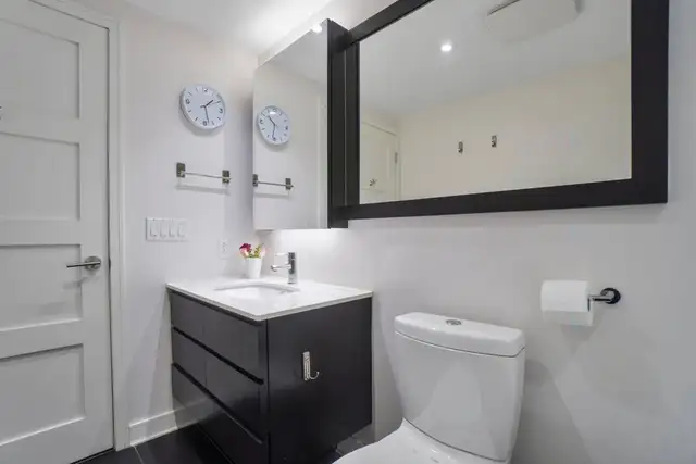 3 1/2 REM Île des Sœurs in Long Term Rentals in City of Montréal - Image 15