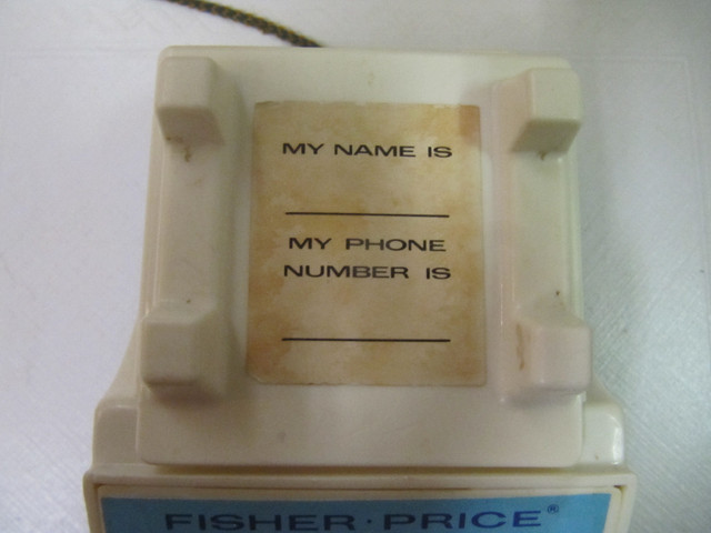 Vintage Fisher Price Model 150 Pop Up Pal Chime Phone Circa 1968 in Arts & Collectibles in Mississauga / Peel Region - Image 2