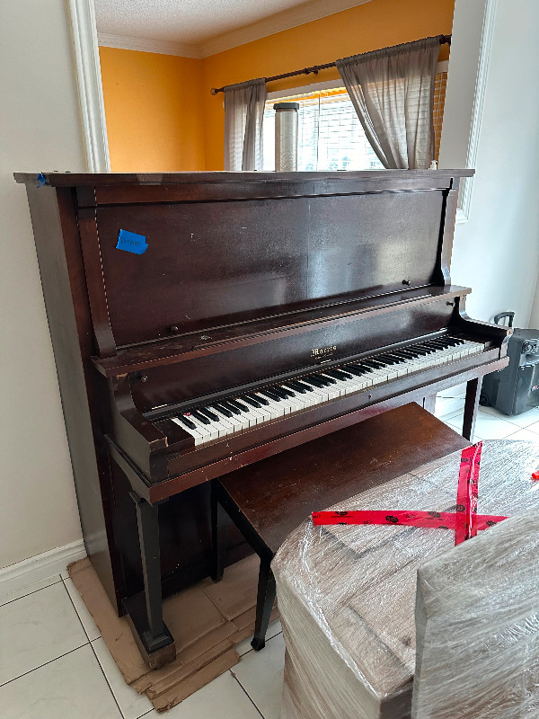 Grand Morris Piano in Pianos & Keyboards in Markham / York Region - Image 3