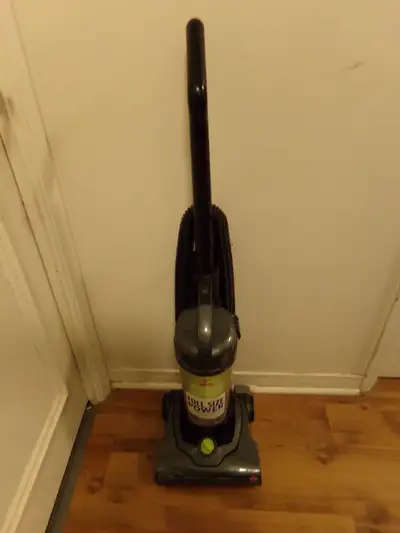 BISSELL POWERSWIFT 8 AMP. COMACT LIGHT UPRIGHT VAC. /REFURBISHED, View more