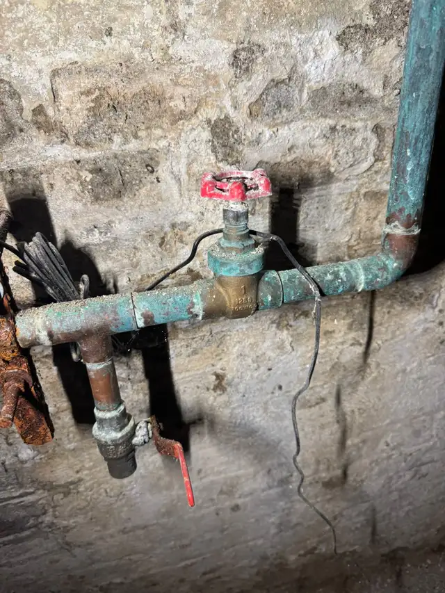 Local Plumber - ☎️/ 437 577 4432560187911439001607