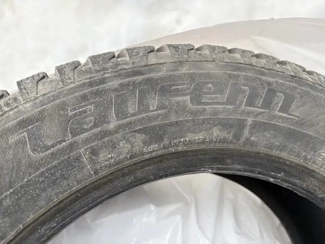 pneu hiver LAUFENN in Tires & Rims in City of Montréal - Image 2