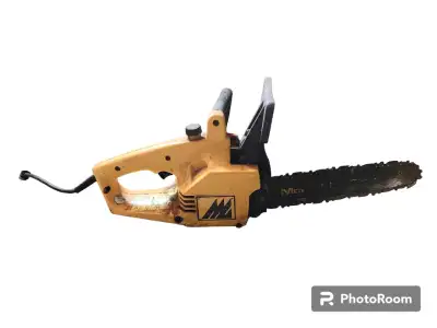 McCulloch 250 mm (10") electric chain saw. I deliver!, View more
