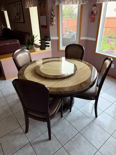 Asian inspired 54” Marble Round Table Comes with Marble Lazy Susan 4 Chairs included Very well kept...