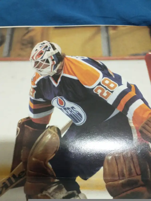 Mar 1980 Scotiabank Hockey College News Wayne Gretzky in Arts & Collectibles in City of Toronto - Image 3