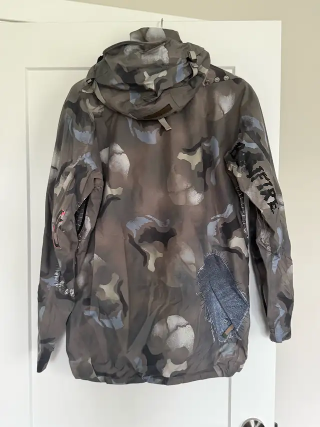 Bonfire ski snowboard jacket, size medium in Men's in Calgary - Image 3