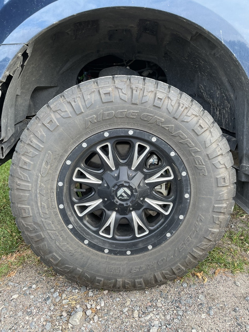 35 inch nitto ridge grapplers on fuel throttle rims Tires & Rims