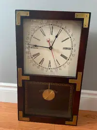 Bulova regulator wall mounted pendulum clock excellent condition