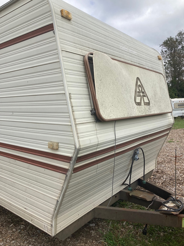 34’ camper trailer storage trailer farm  office restore  in Park Models in Barrie - Image 3