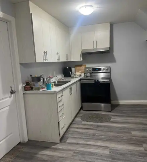 Private Room for Rent – Basement | Creditview & Wanless Private room available in a basement with sh...