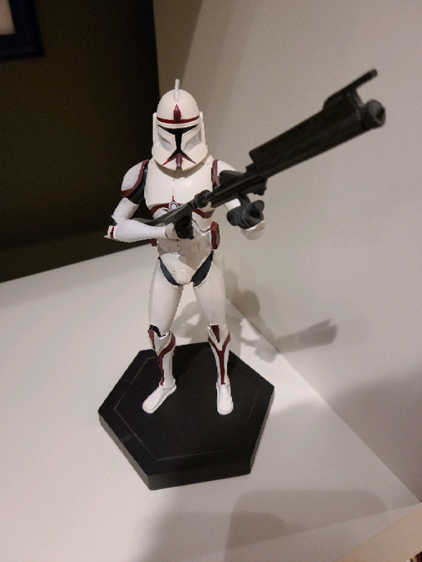 Star Wars Gentle Giant Maquette Corrussant Guard Clone Wars in Arts & Collectibles in Calgary