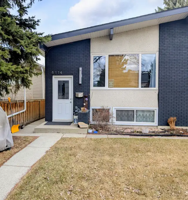 ROOM FOR RENT - Bonnie Doon, Basement Suite