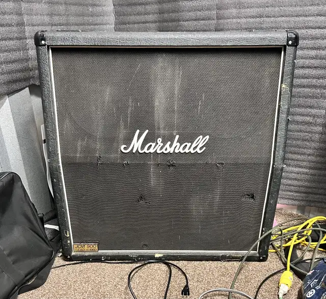 Marshall JCM 900 A cab in Amps & Pedals in London - Image 2