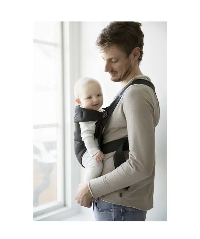 BabyBjorn Baby Carrier Mini in Strollers, Carriers & Car Seats in Calgary - Image 4