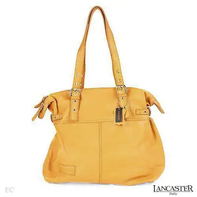 A STEAL OF A DEAL ON A BRAND NEW QUALITY LANCASTER PURSE ORILLIA, View more
