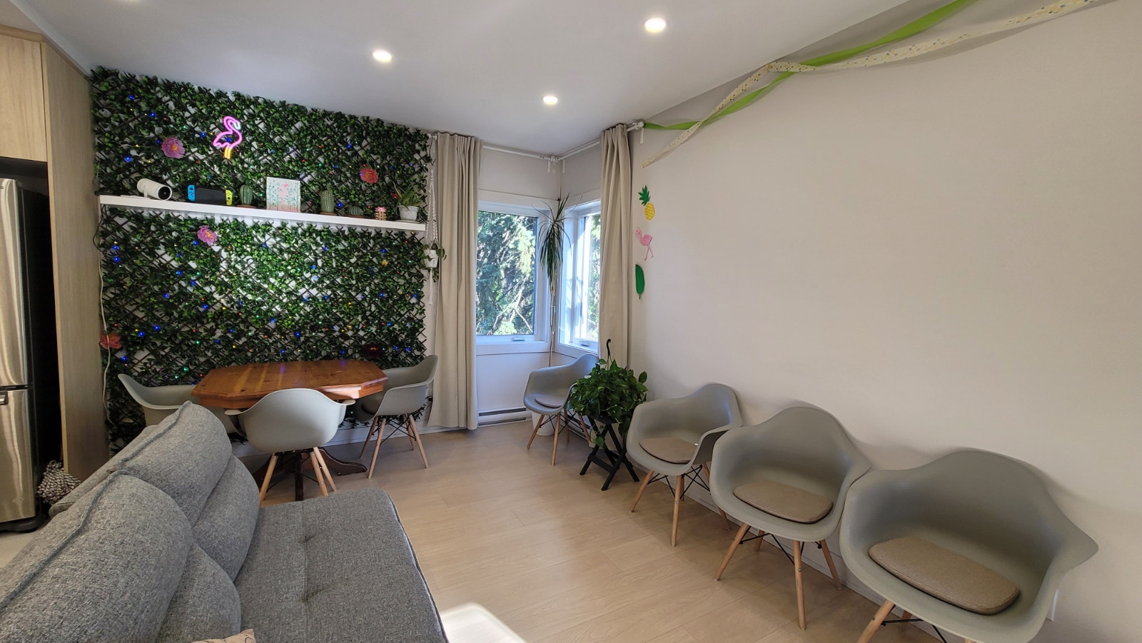 4 1/2 rénové + bureau fermé à louer **AOÛT GRATUIT** — photo 2
