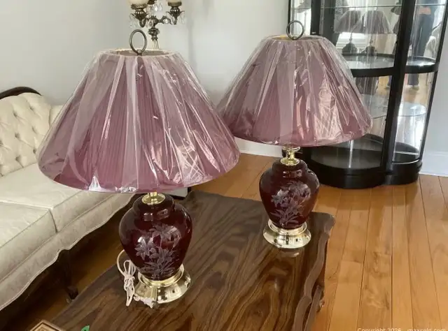 Table Lamps in Indoor Lighting & Fans in Markham / York Region - Image 3