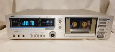 Vintage JVC KD-D4 Stereo Cassette Deck, View more