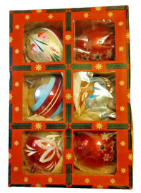 Vintage Set of 6 Large Christmas Tree Ornaments in Original Box
