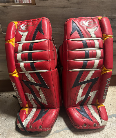 Vaughn Ice Hockey Goalie Pads - Size 30+1, View more