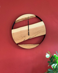 Whiskey barrel ring  live edge clock 