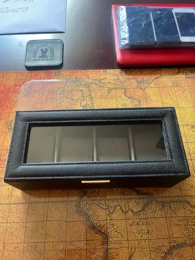 watch box like new, View more