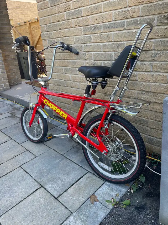 Vintage Chopper MK3 Banana Seat Bike Collector in Mountain in Mississauga / Peel Region - Image 2