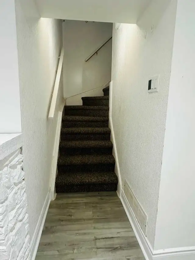 Fully Furnished Basement. Ideal for Couple ( Prefer Vegetarian) in Long Term Rentals in Mississauga / Peel Region - Image 3