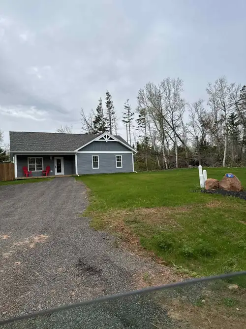 Tucked away in a quiet neighborhood just minutes from the heart of Cavendish, this home offers the p...